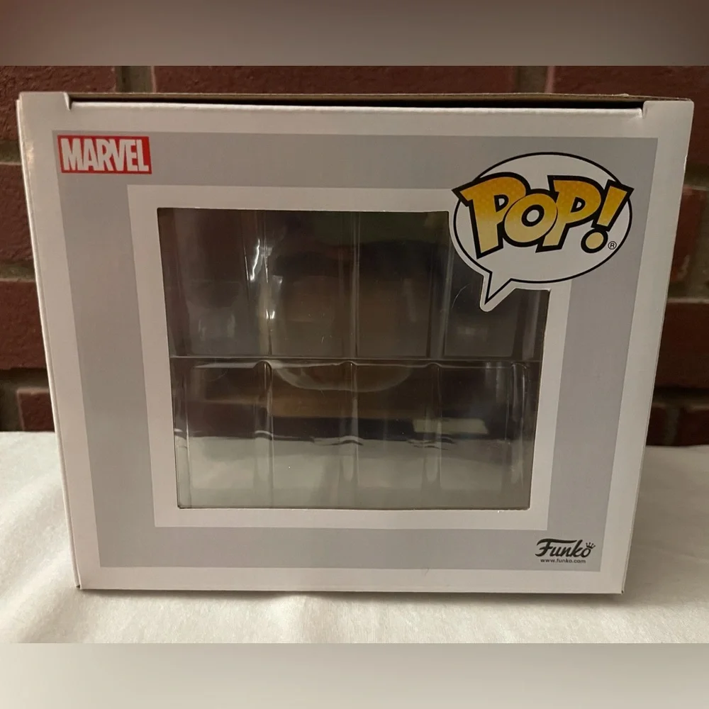 Funko Pop! Deluxe Marvel Avengers Thor #587